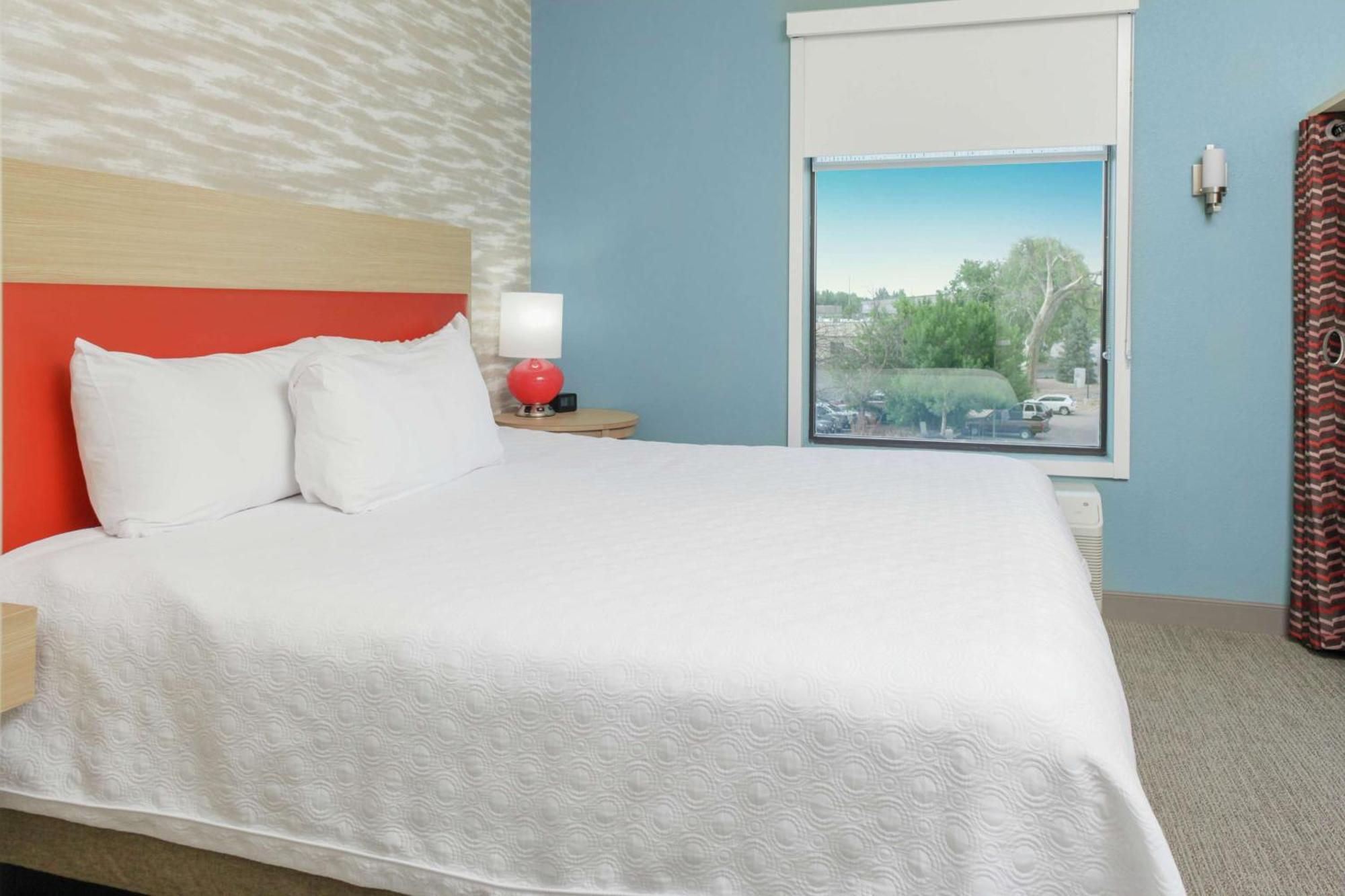 Home2 Suites By Hilton Fort Collins Exterior photo
