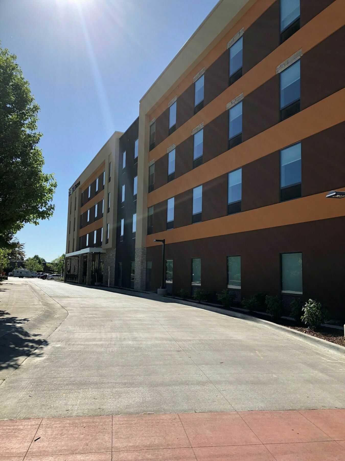 Home2 Suites By Hilton Fort Collins Exterior photo